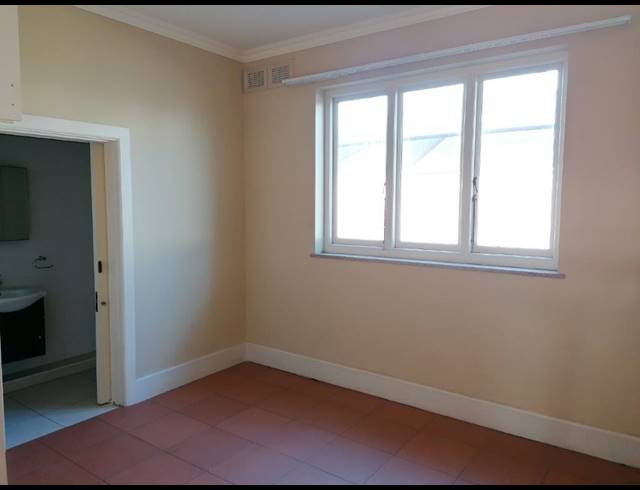 2 BEDROOM APARTMENT TO LET IN POINT WATERFRONT